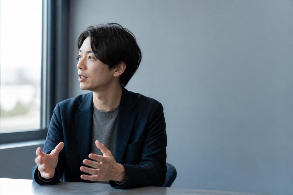 「日本語ネイティブ必須」の求人が埋まらないとき、要件をどう見直すか